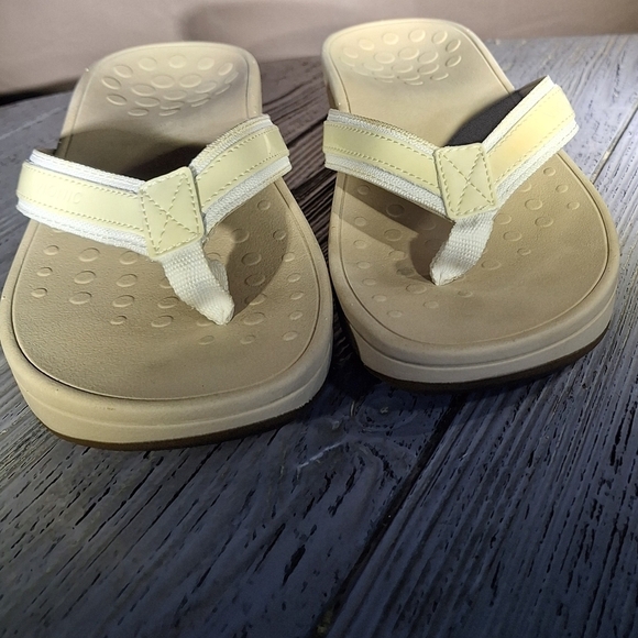 Vionic Women's Sandals 380 Hightide Cream and Tan Sz 8 - Picture 6 of 14